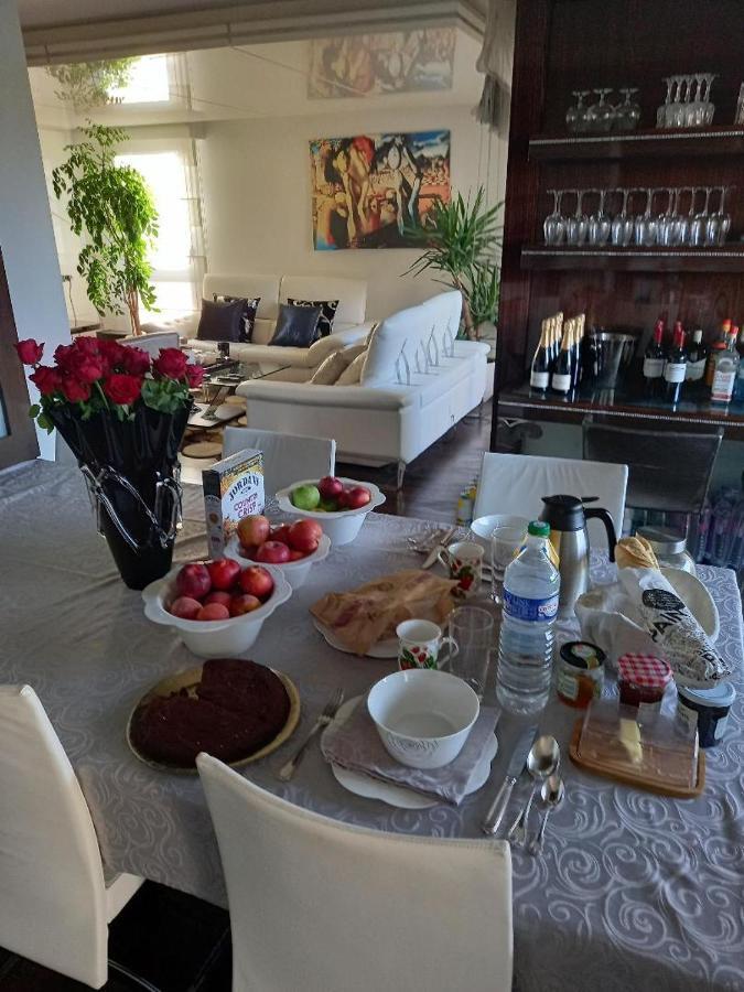 Parisian Sparkle Retreat Neuilly-sur-Seine Ngoại thất bức ảnh